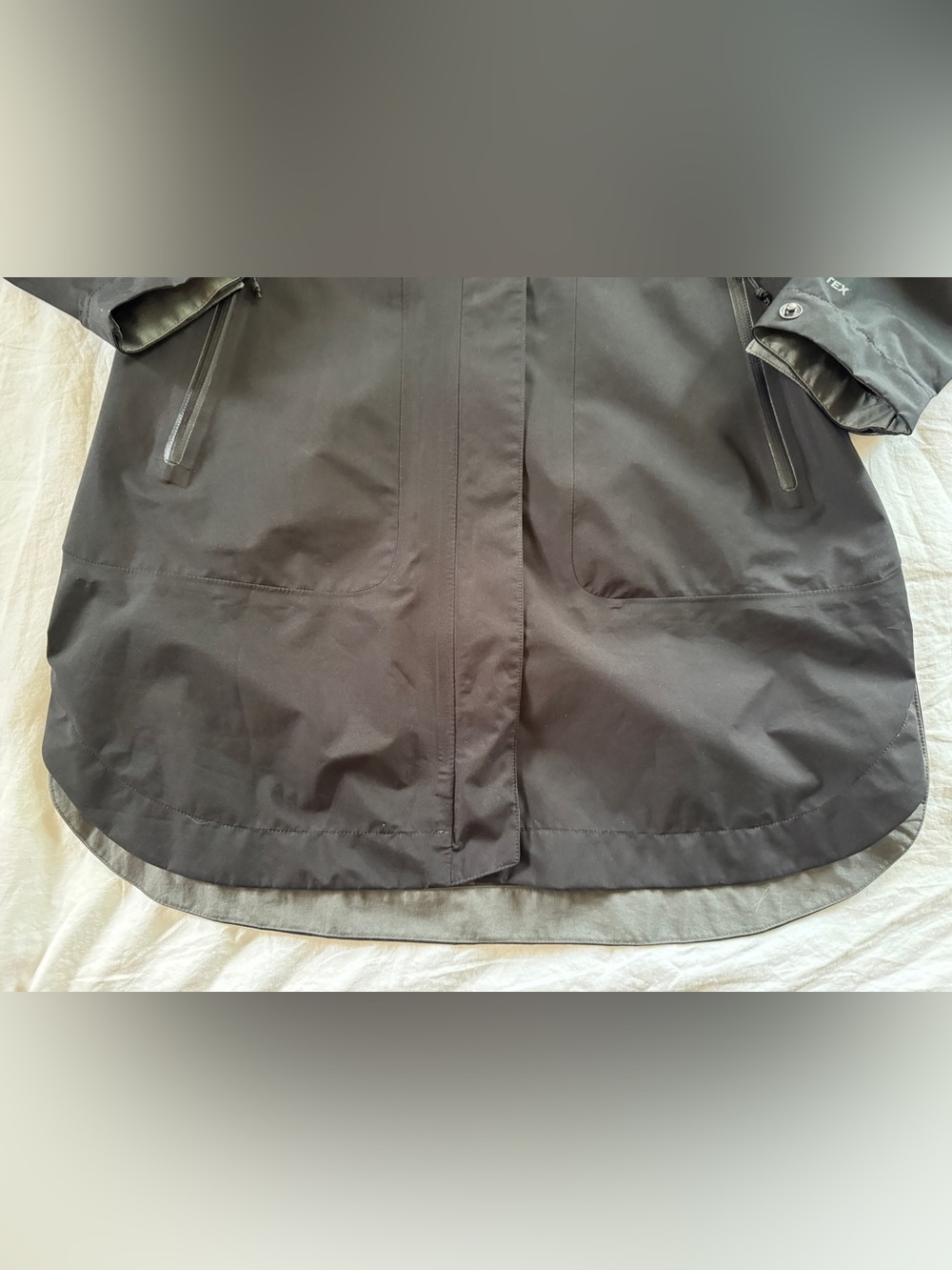 Outdoor Research Women’s Aspire Trench Rain Jacket - Black XS - Picture 10 of 16